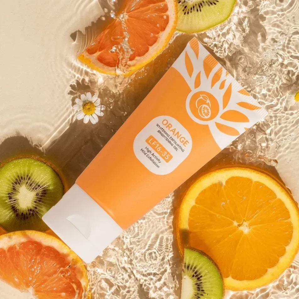 gel exfoliant éclaircissant à l'orange